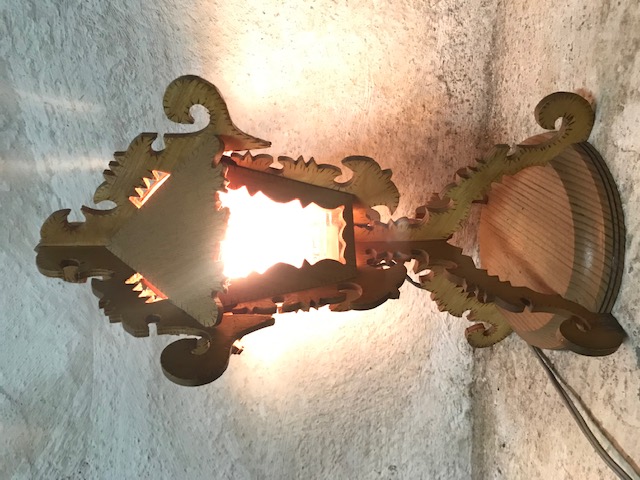 Vintage Tischlampe DDR aus Holz