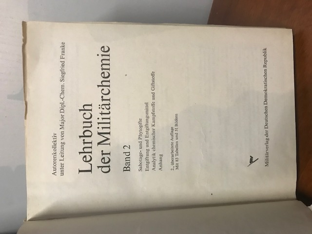 Lehrbuch der Militärchemie,  Band 2