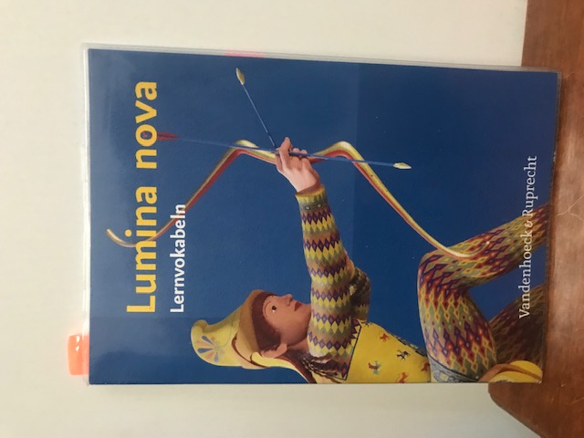Lumina nova, Begleitgrammatik + Lernvokabeln
