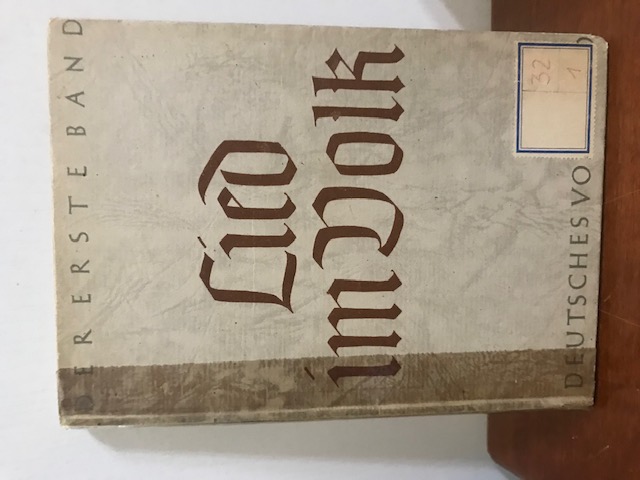 Lied im Volk, Der erste Band, 1942