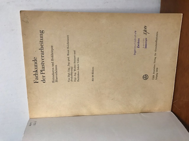 Fachkunde der Plasteverarbeitung