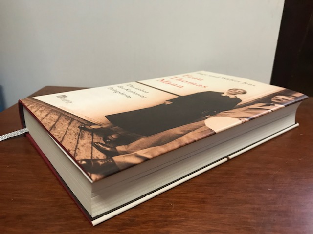 Frau Thomas Mann, Jens