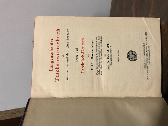 Langenscheidts Taschenwörterbuch Latein Deutsch , 
