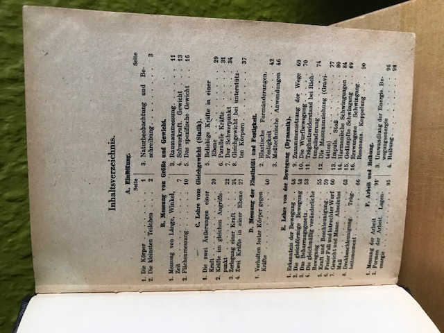 Altes Buch über Physik, Titel unbekannt