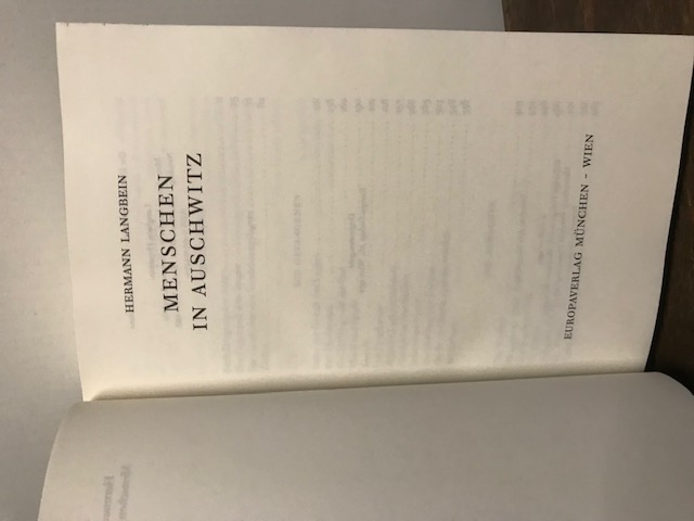 Menschen in Auschwitz, Langbein