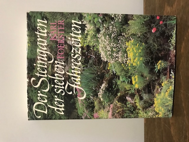 Der Steingarten der sieben Jahreszeiten, Foerster