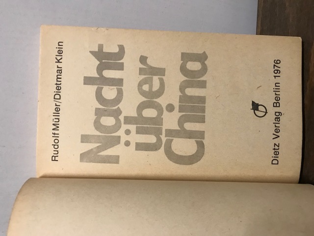 Nacht über China, Müller