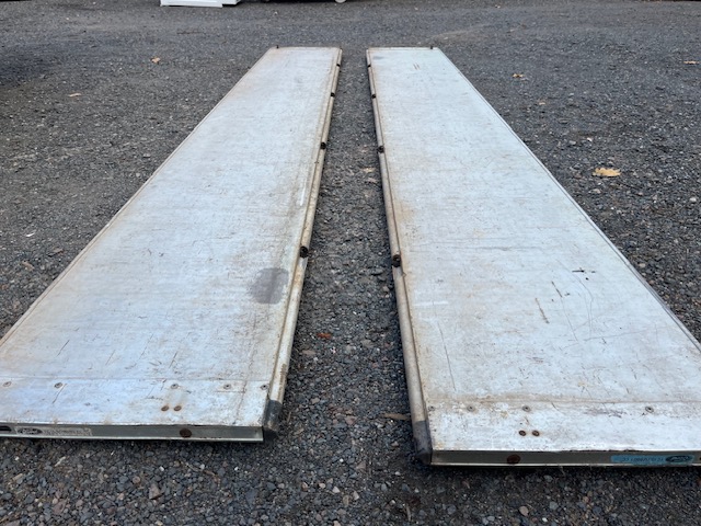 Ford Transit Bordwand links und rechts, Rückwand