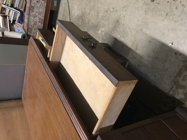 Antiker/Vintage Massivholz-Schreibtisch im Kapitän