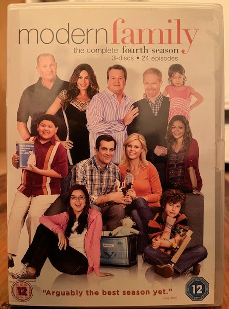 DVD: Modern Family Season 4