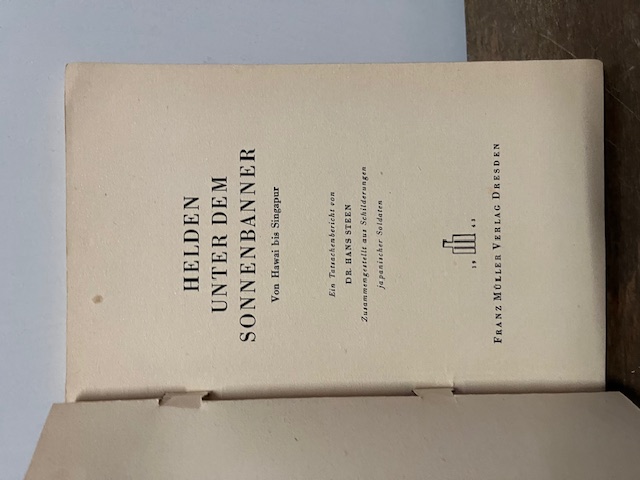 Helden unter dem Sonnenbanner, Steen