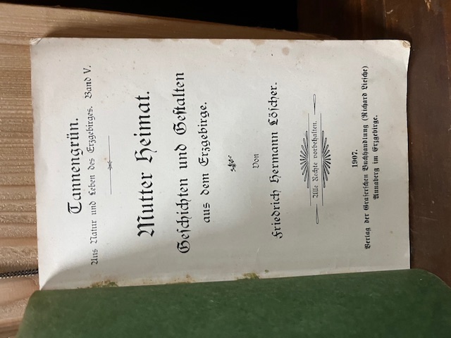 Mutter Heimat, Tannengrün Band 1 und Band 5