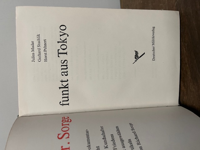Dr. Sorge funkt aus Tokio, Mader