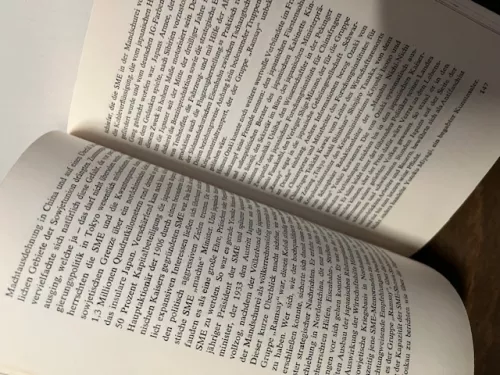 Dr. Sorge funkt aus Tokio, Mader