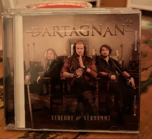 CD Dartagnan, Verehrt & Verdammt