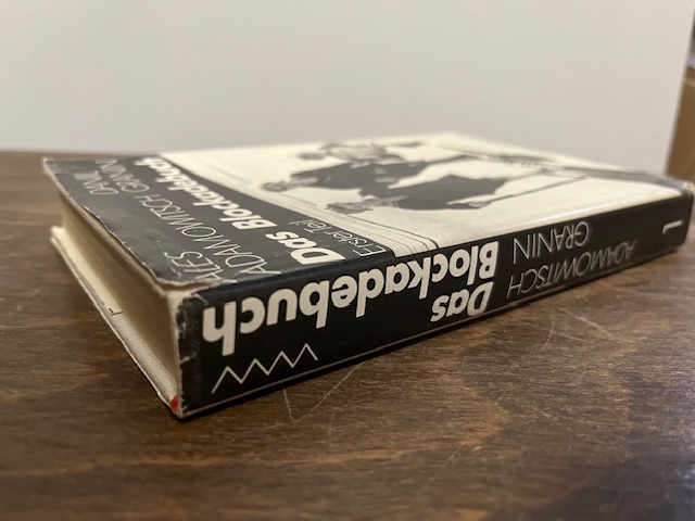 Das Blockadebuch, Adamowitsch