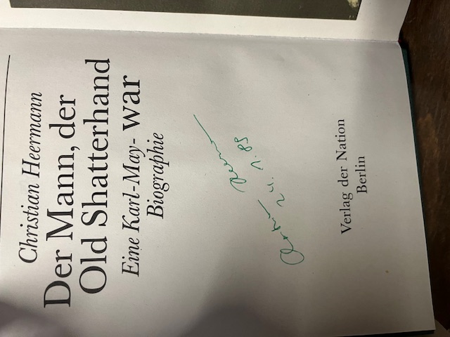 Der Mann, der Old Shatterhand war, signiert