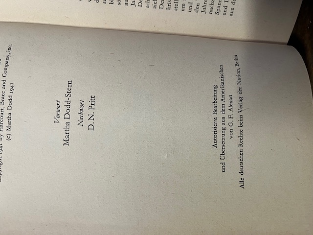 Diplomat auf Heißem Boden, Dodd