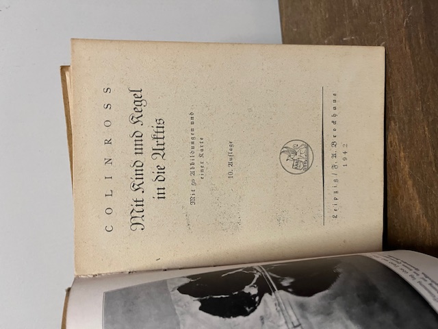 Colin Ross mit Kind und Kegel in die Arktis 1942