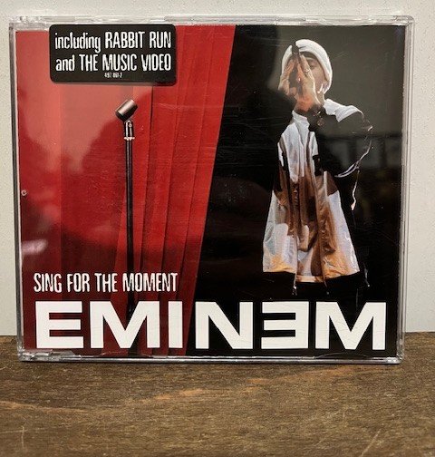 CD Eminem Sing for the moment