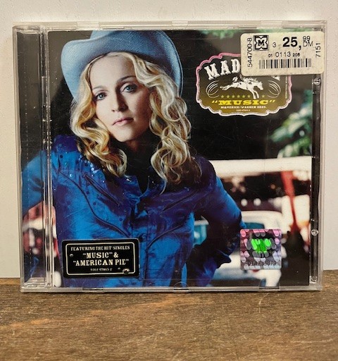 CD Madonna, Music