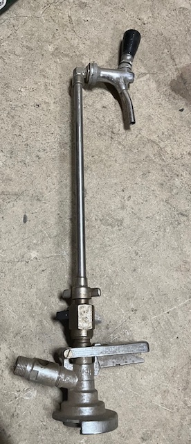 Zapfhahn, Zapfanlage 