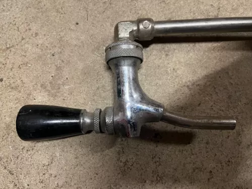 Zapfhahn, Zapfanlage 