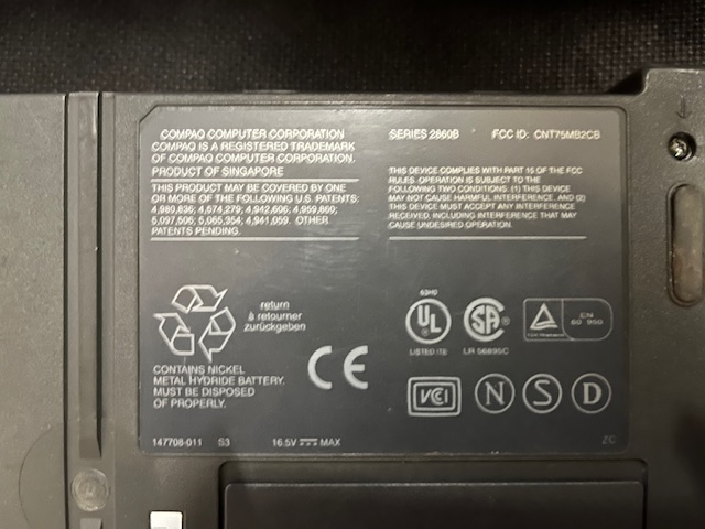 Laptop Compaq 2860 B Centura 410C Ersatzteilspende