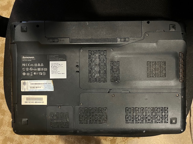 Laptop Lenovo 0648 Ersatzteilspender
