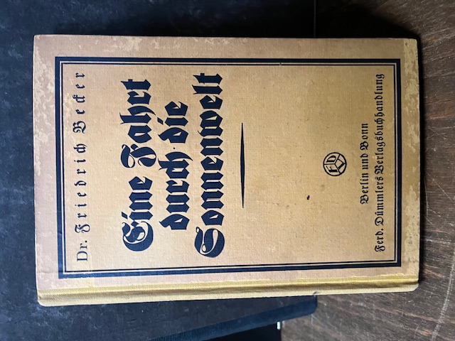 Eine Fahrt durch die Sonnenwelt, Becker