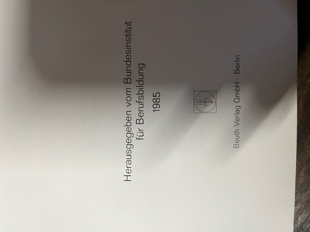 Holzbau I, II, und III, Beuth, 1985