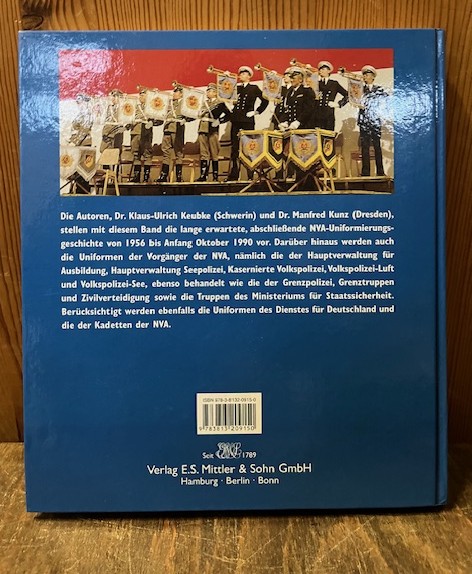 Militärische Uniformen in der DDR, Keubke