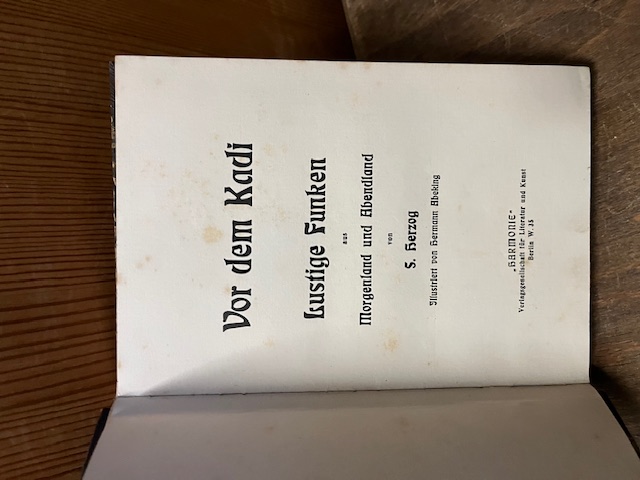 Vor dem Kadi lustige Funken, Herzog