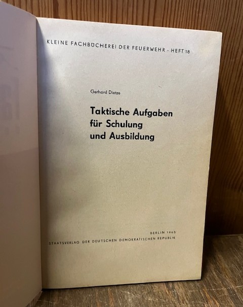 Kleine Fachb&uuml;cherei der Feuerwehr 4 B&uuml;cher