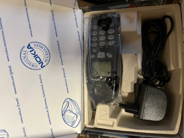 Nokia 5110 in Original Verpackung