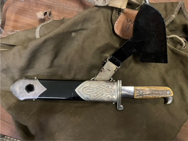 RAD Dolch mit Geh&auml;nge