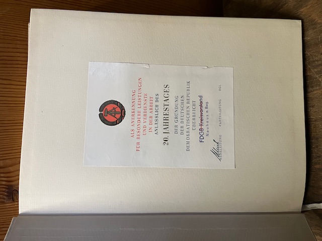 Sieger der Geschichte, Sch&ouml;nemann