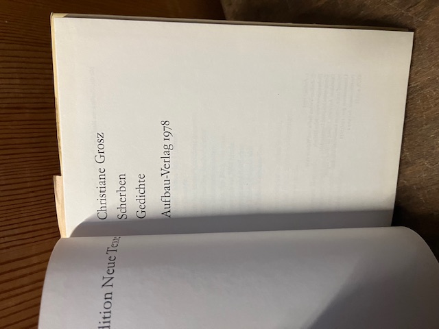 Scherben, Christiane Grosz