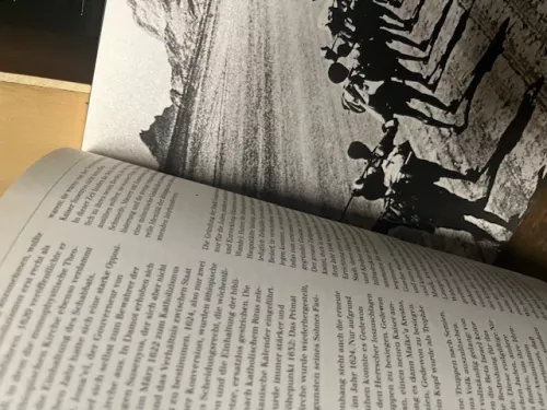 Der vergessene Stamm, Schneider