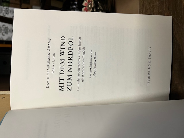 Mit dem Wind zum Nordpol, Adams