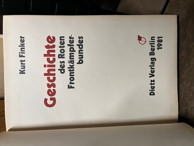 Geschichte des roten Frontk&auml;mpferbundes, Finker