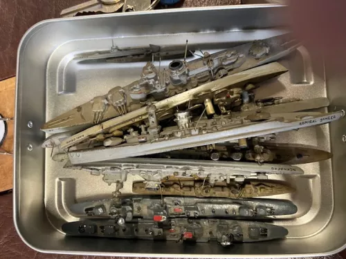 Konvolut Zinn Schiffe und U-Boote, Wiking Modell